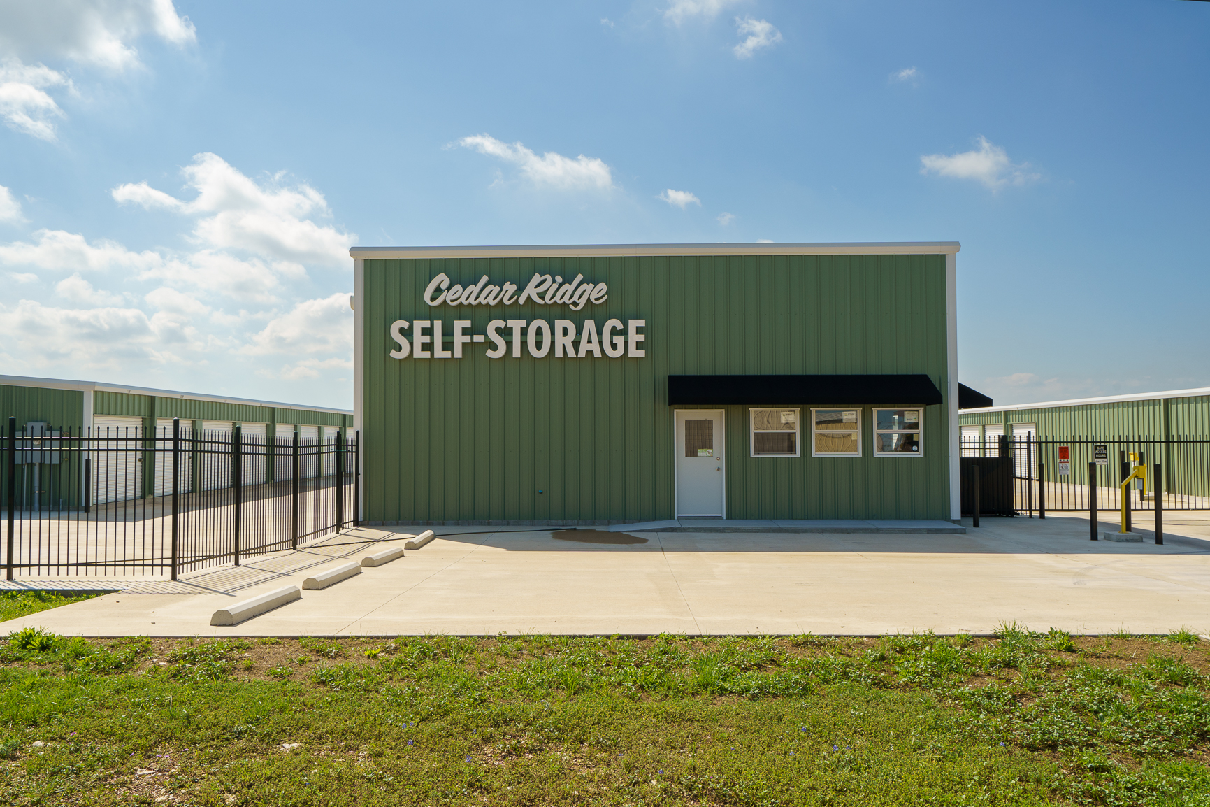 Cedar Ridge Self Storage in Whitney TX
